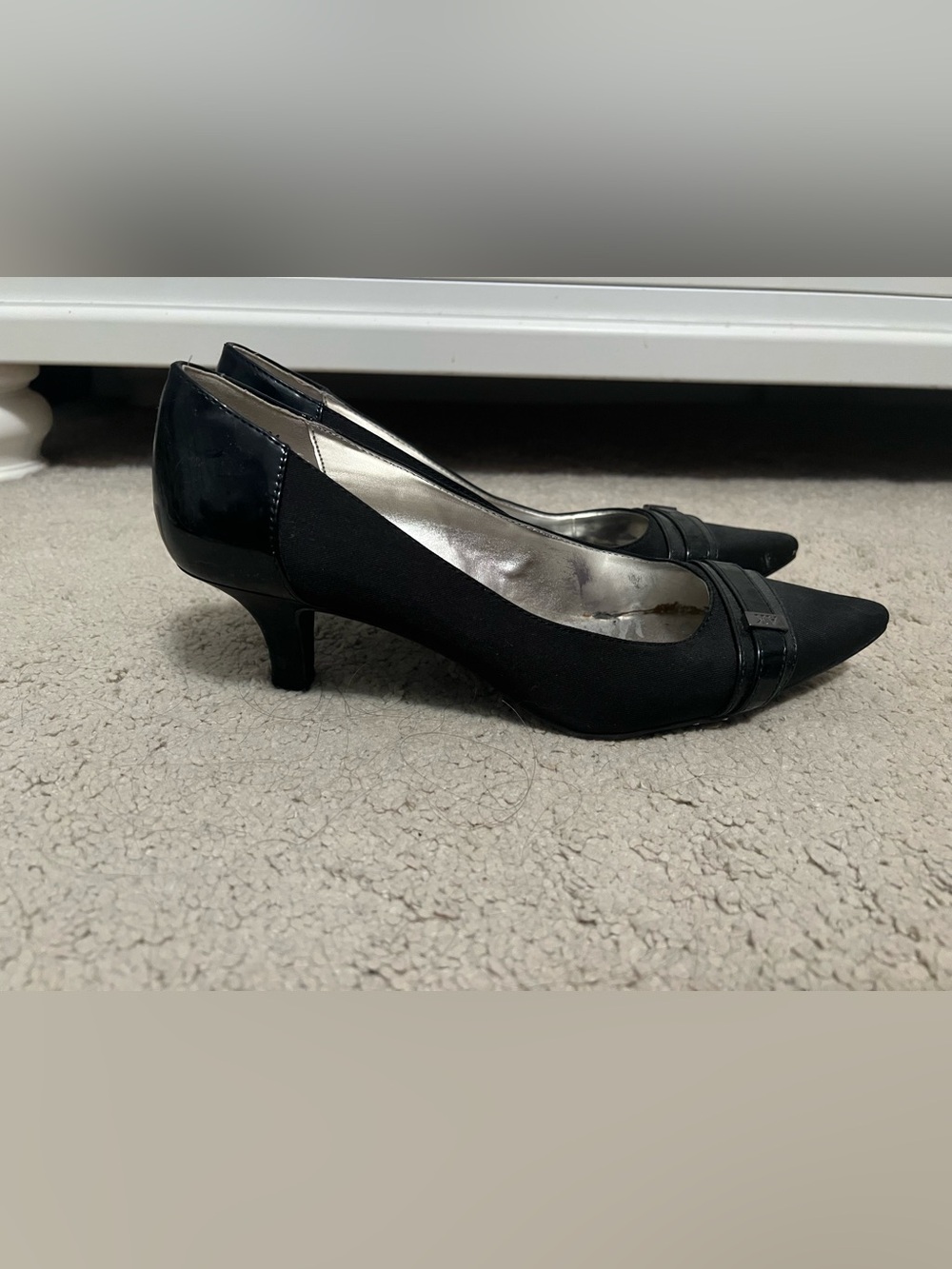 Black Pointed Toe Heels with Band Detail - Picture 2 of 6